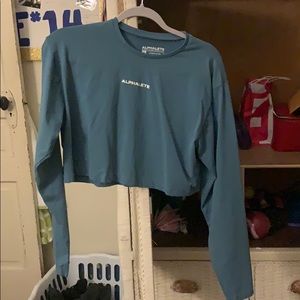 Alphalete- oversized cropped top color blue